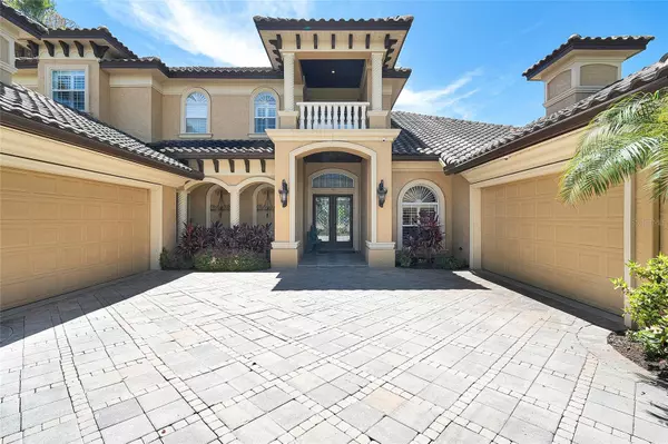 8707 SILVERTHORN RD, Seminole, FL 33777