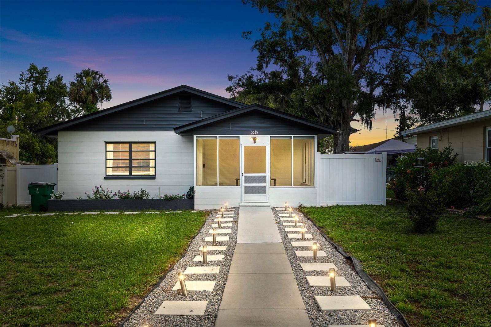 Zephyrhills, FL 33542,5055 9TH ST