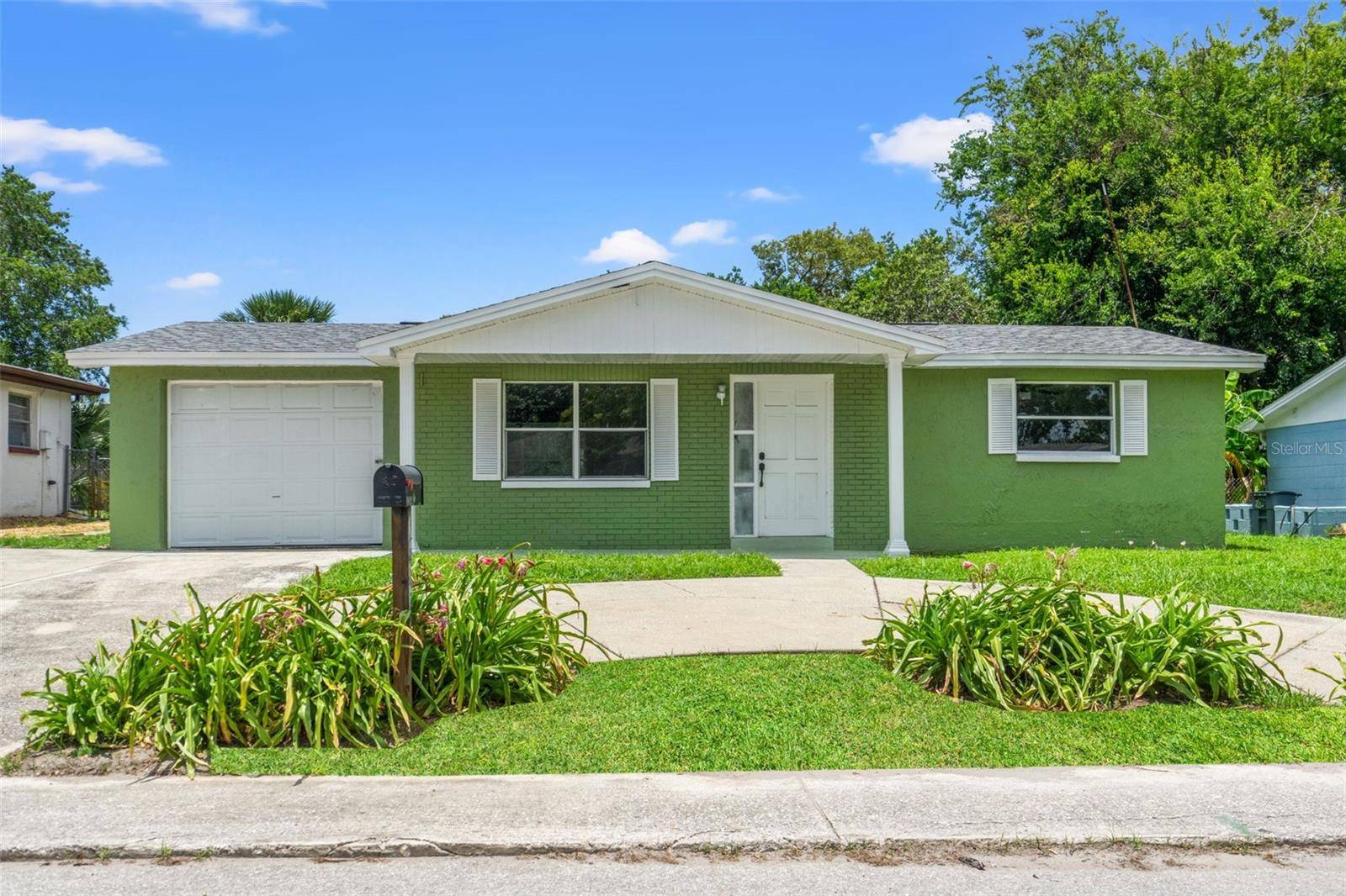 Port Richey, FL 34668,10039 OLD HICKORY LN