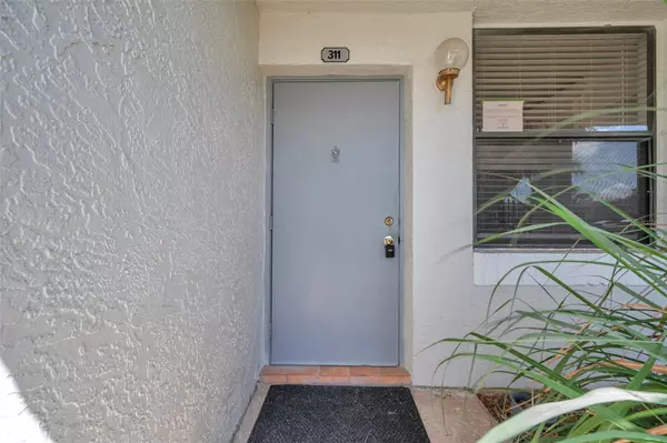 Clearwater, FL 33762,2049 SKIMMER CT W #311