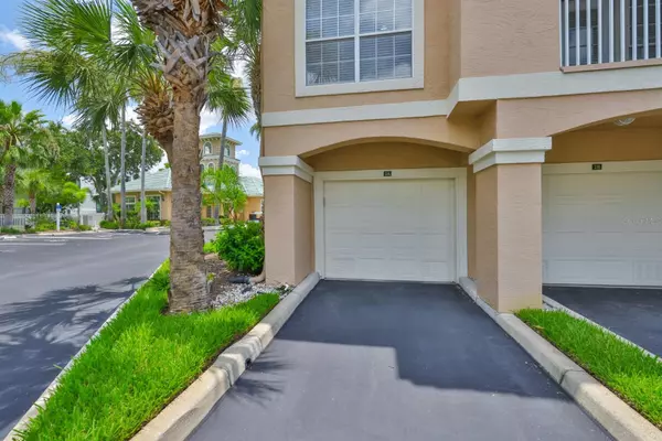 Tampa, FL 33607,2201 BAY CLUB CIR