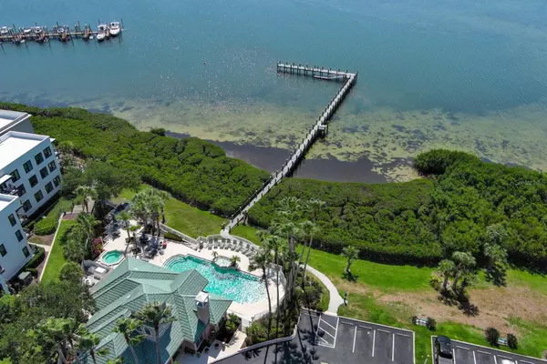 Tampa, FL 33607,2201 BAY CLUB CIR