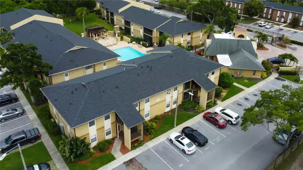 Largo, FL 33773,12261 SAILWINDS DR #203