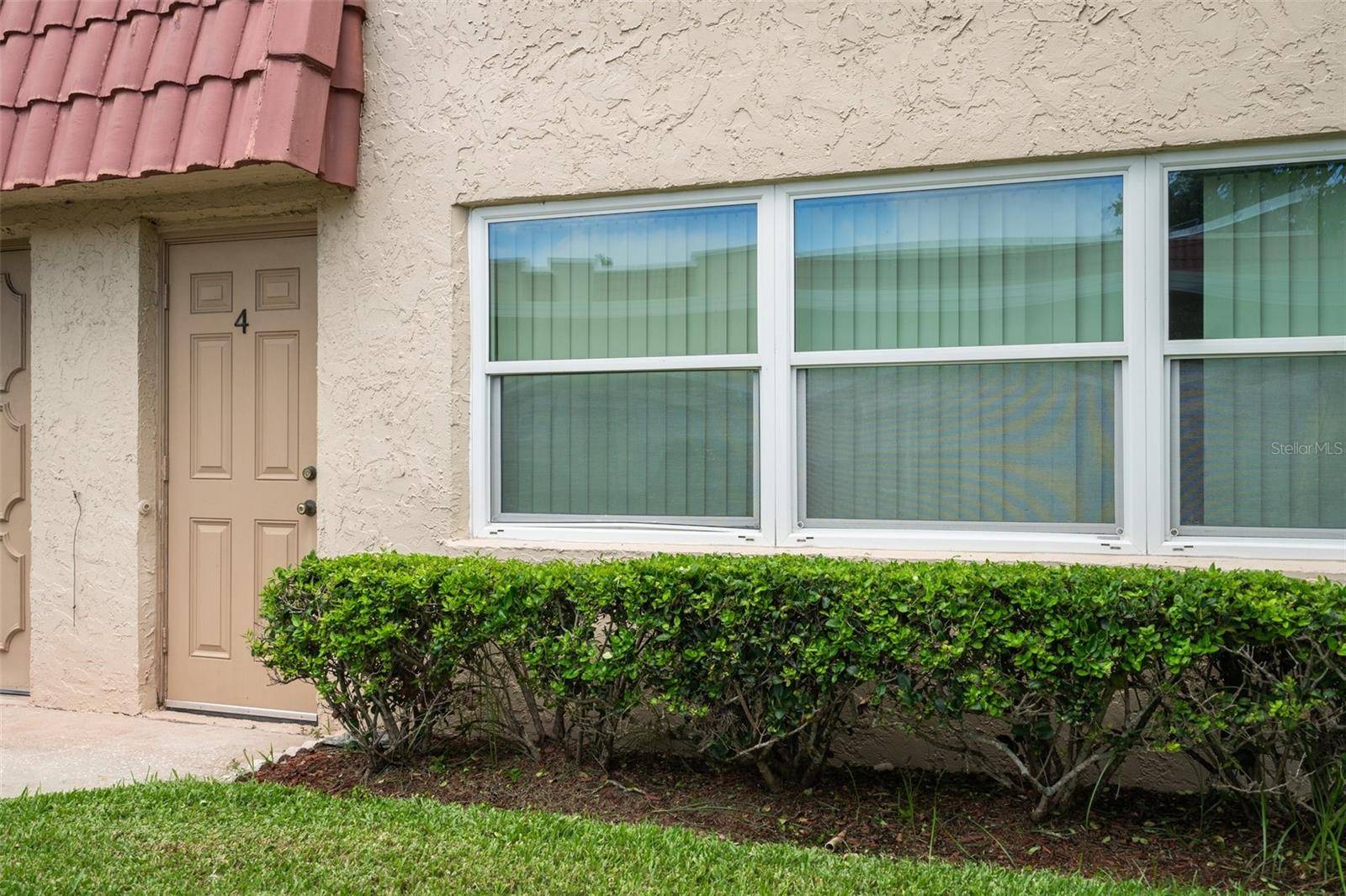 St Petersburg, FL 33708,10033 64TH AVE N #4