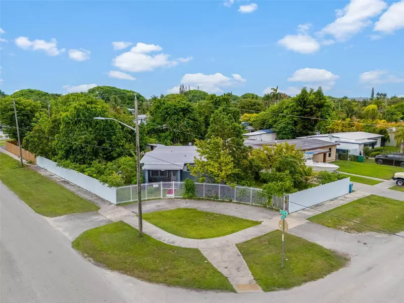 601 NE 12TH ST, Homestead, FL 33030