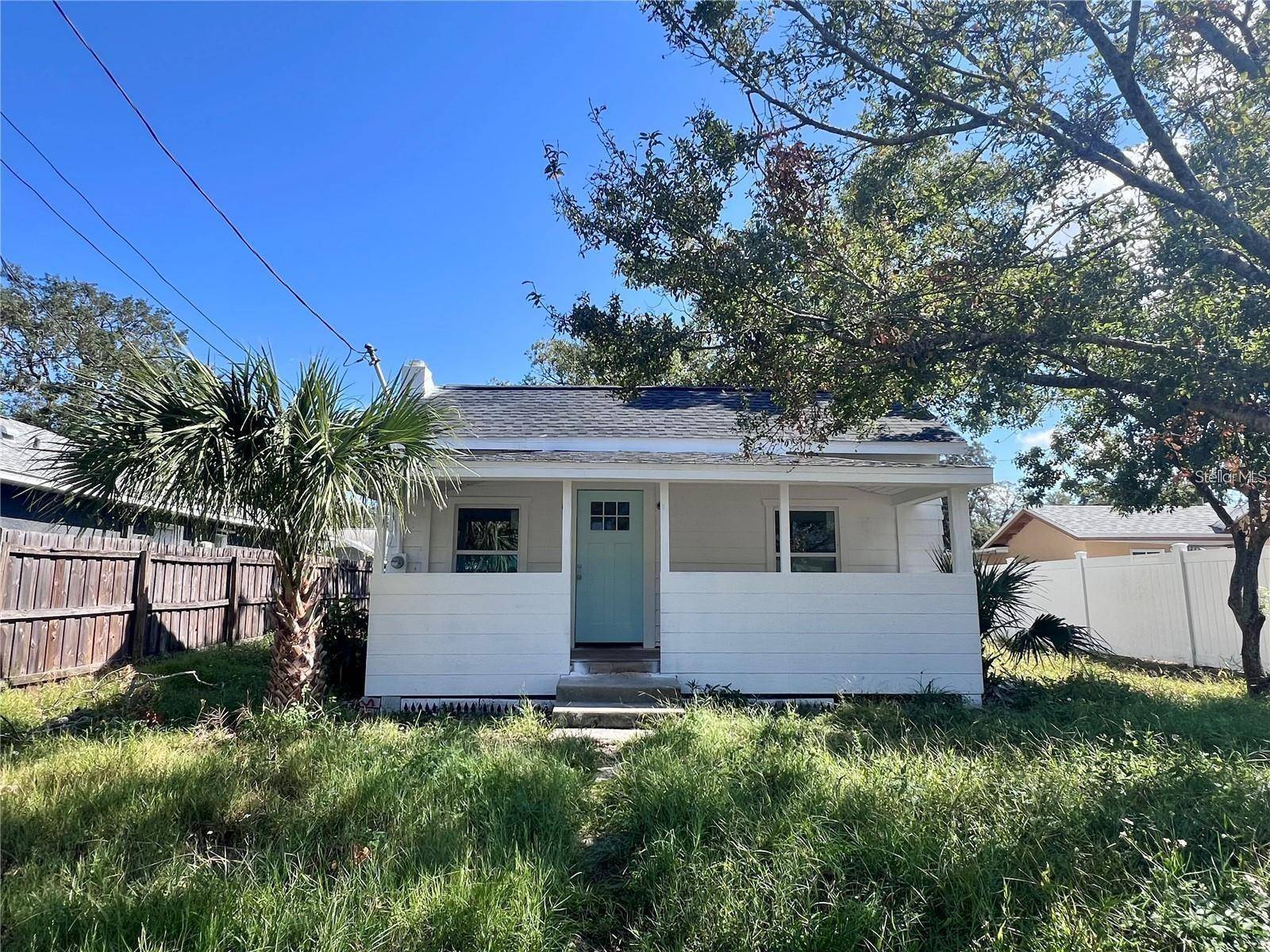 368 6TH ST NW, Largo, FL 33770