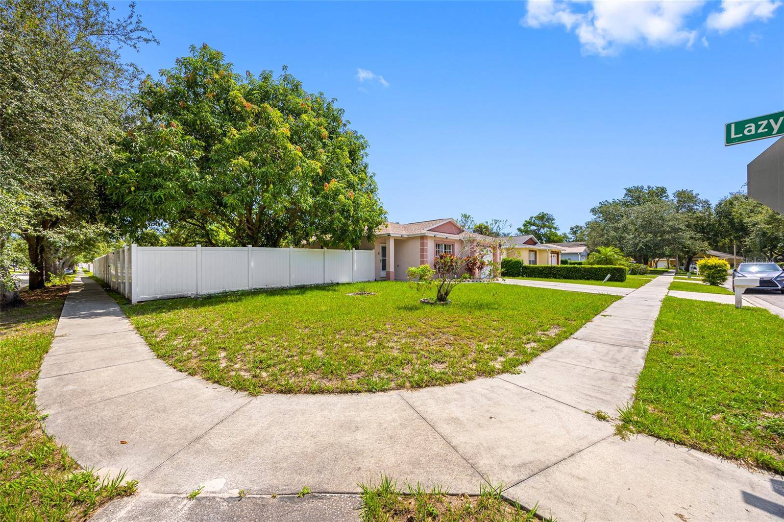Tampa, FL 33617,8502 N HYALEAH RD