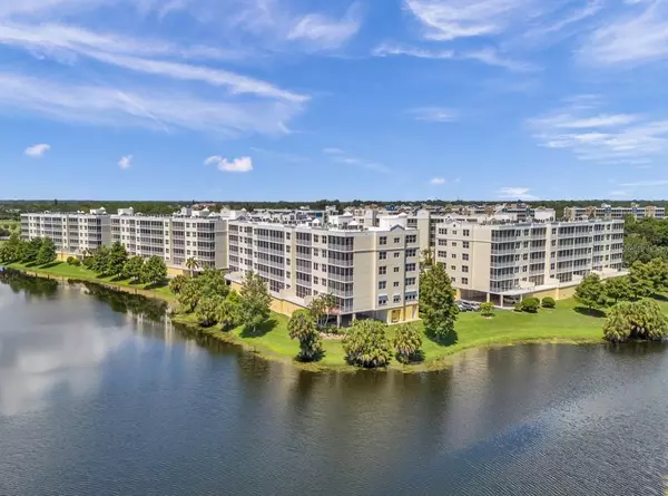 1200 COUNTRY CLUB DR #2504, Largo, FL 33771