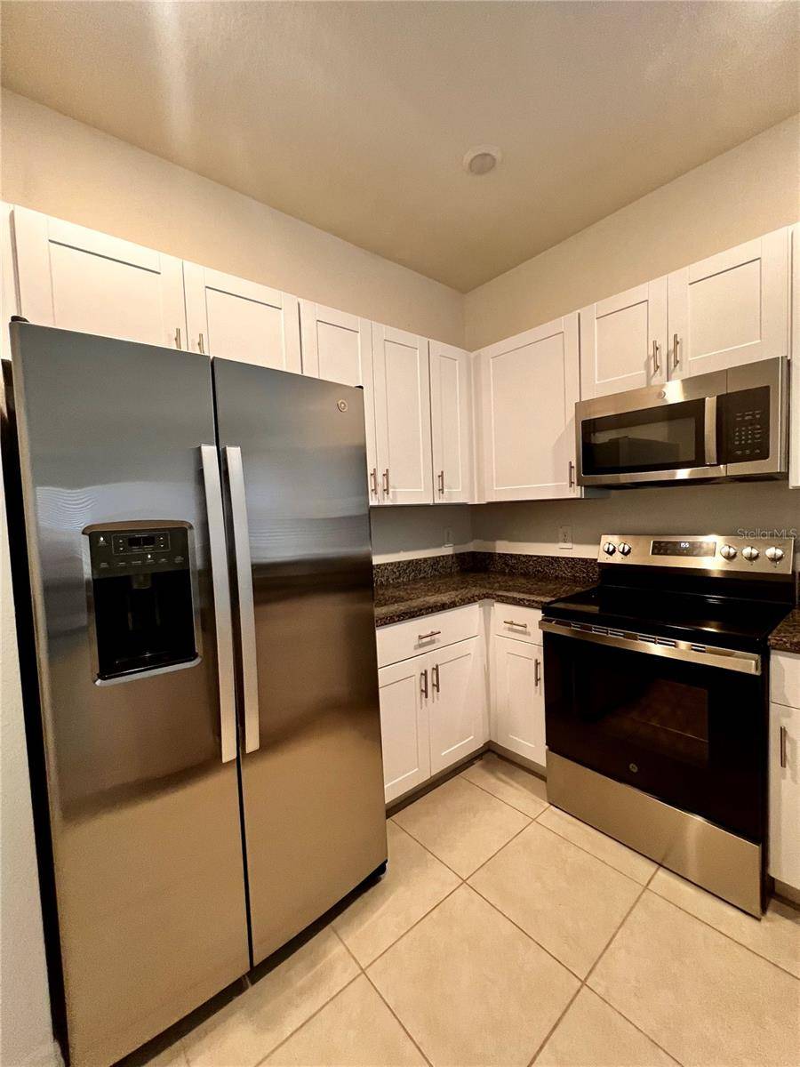Land O Lakes, FL 34638,10934 WISHING CLOUD RD
