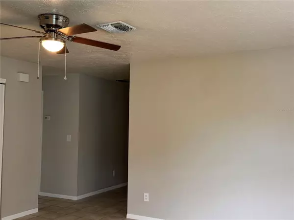 Holiday, FL 34690,5644 SILVER SPUR DR