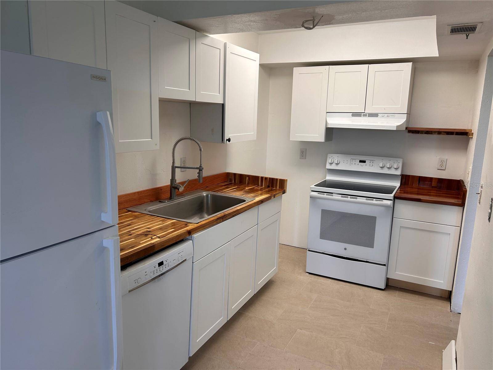 Clearwater, FL 33759,320 N BAYSHORE BLVD #203