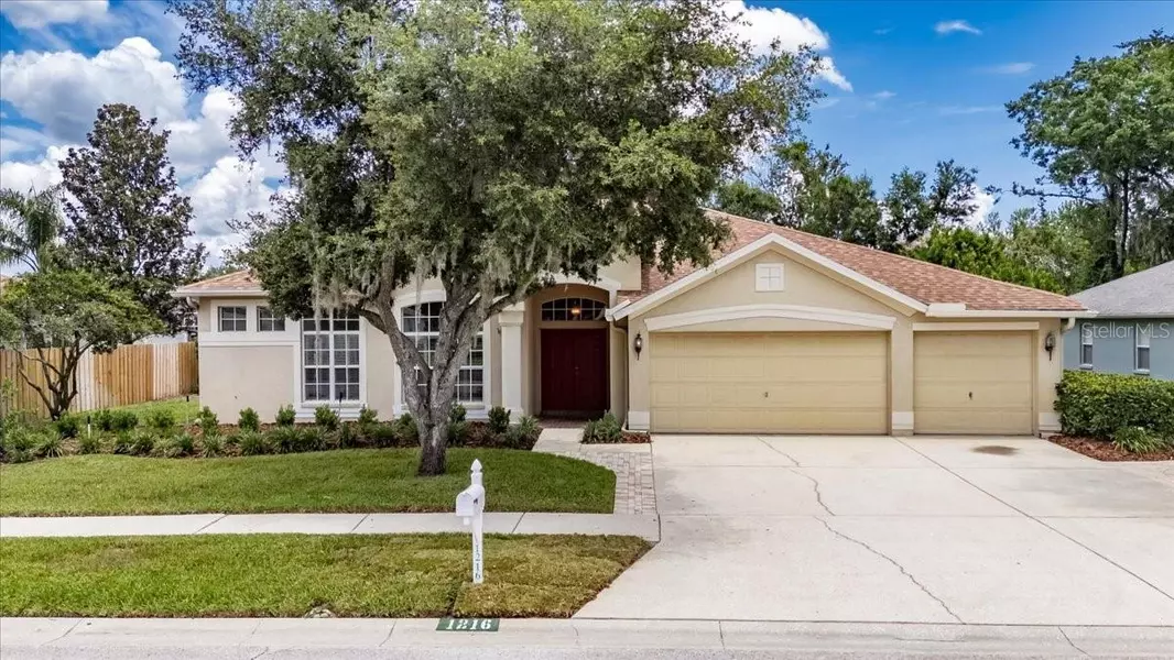 1216 FOX CHAPEL DR, Lutz, FL 33549