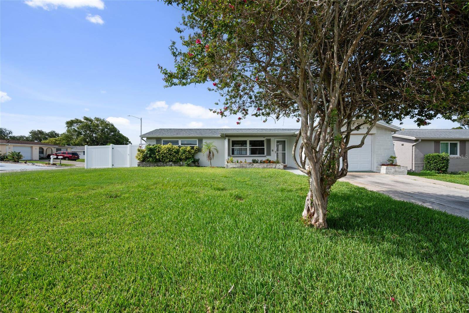 New Port Richey, FL 34652,5720 MOCKINGBIRD DR