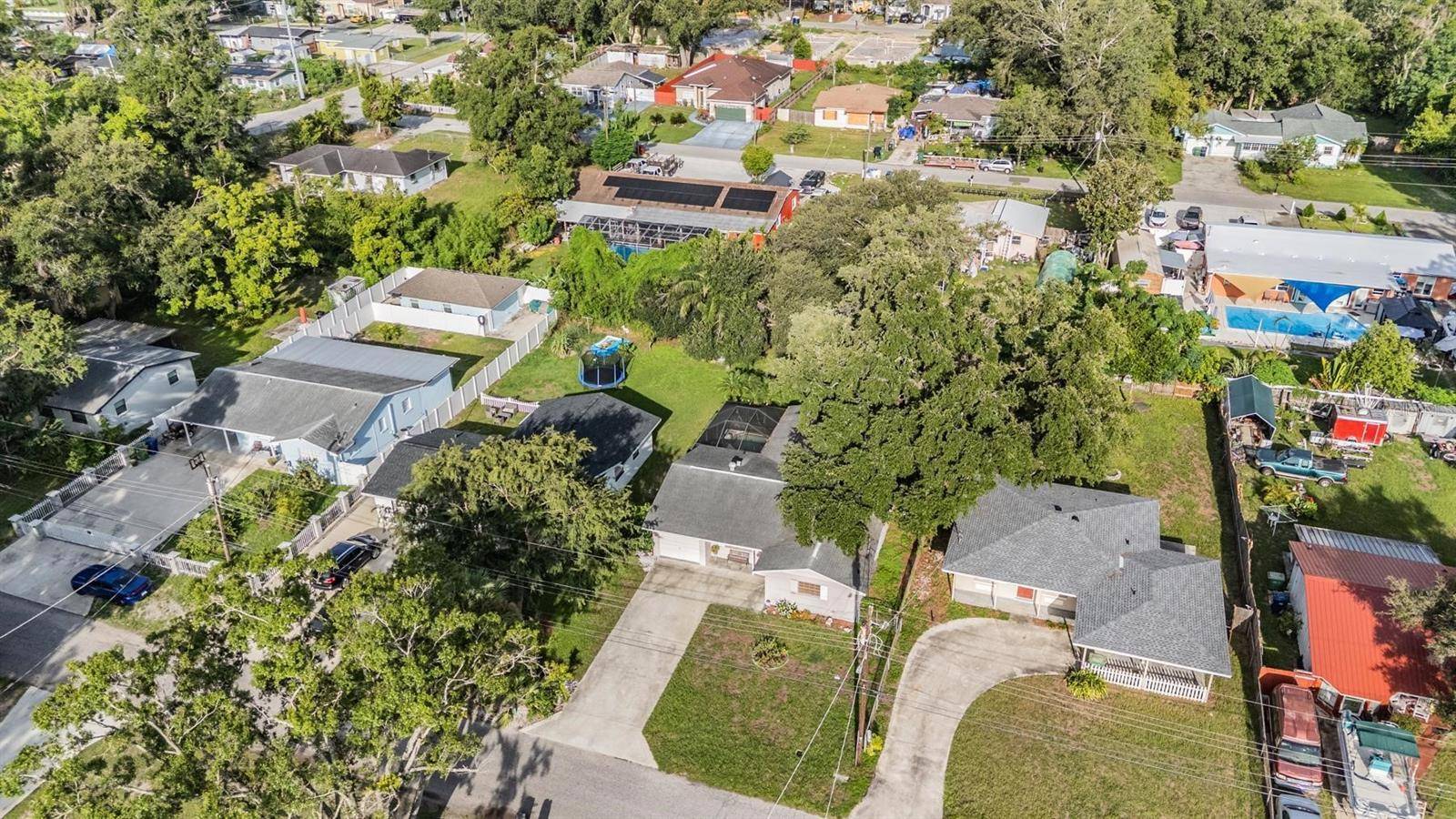 Tampa, FL 33617,8710 N PAWNEE AVE