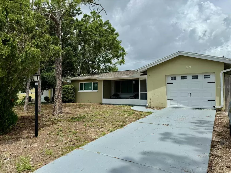 2074 GREENBRIAR BLVD, Clearwater, FL 33763
