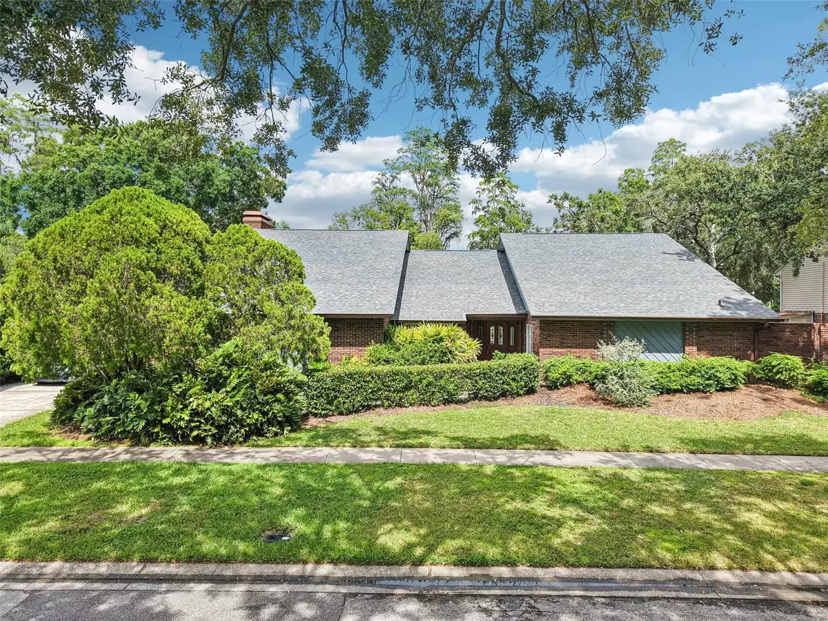 Tampa, FL 33618,4128 CARROLLWOOD VILLAGE DR