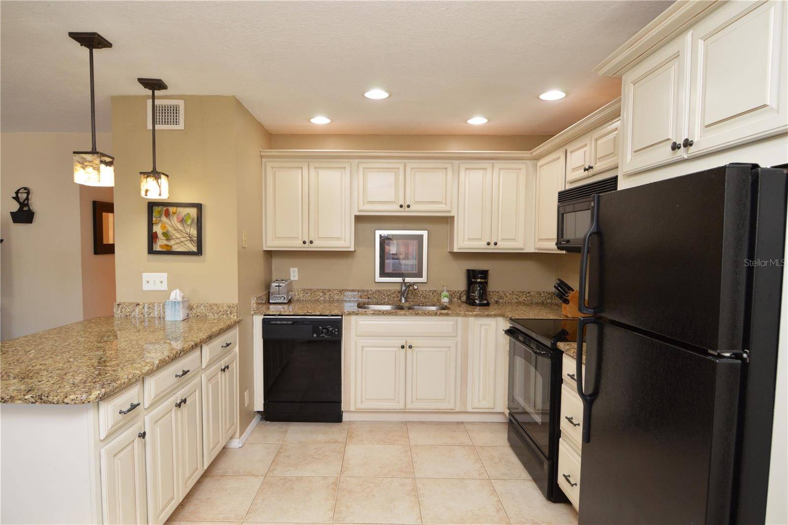 St Petersburg, FL 33705,5245 COQUINA KEY DR SE #A