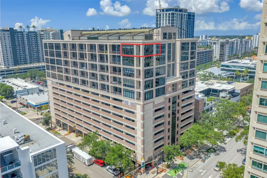 175 2ND ST S #P-2, St Petersburg, FL 33701