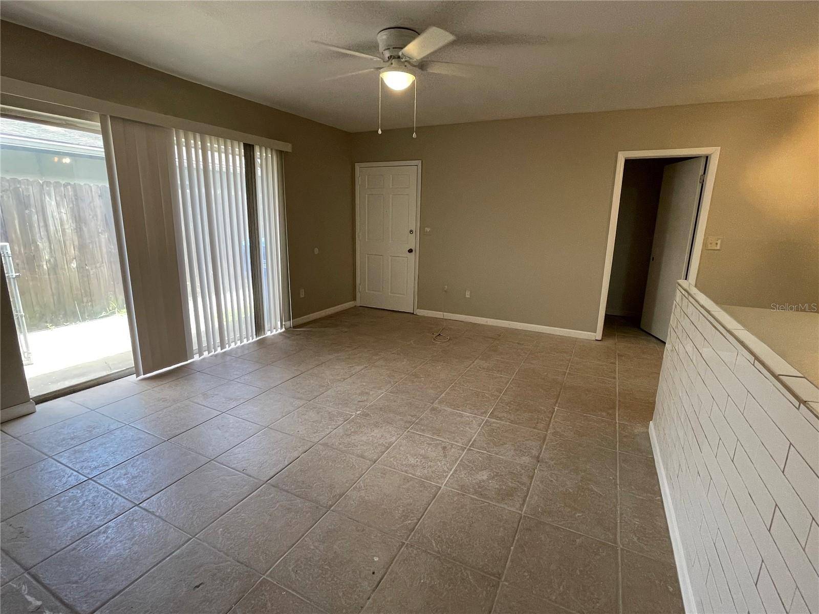 Largo, FL 33771,199 FULTON ST NE #3