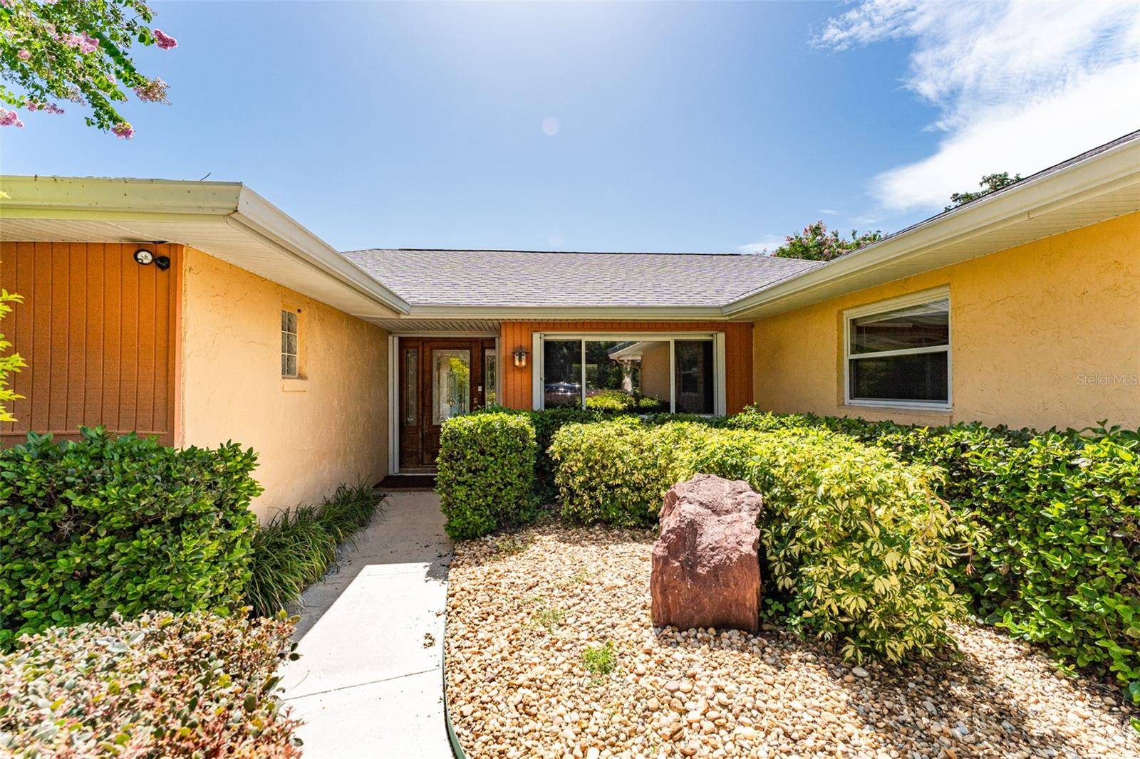 Brandon, FL 33510,104 FOXWOOD DR