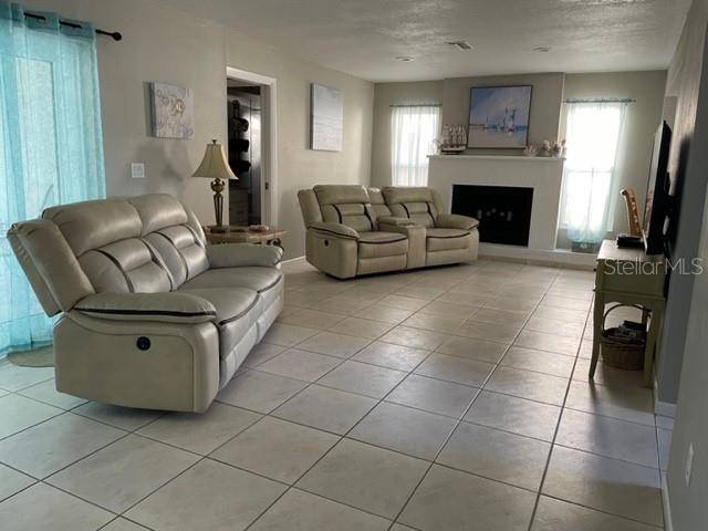 Palm Harbor, FL 34683,403 ORIOLE CIR