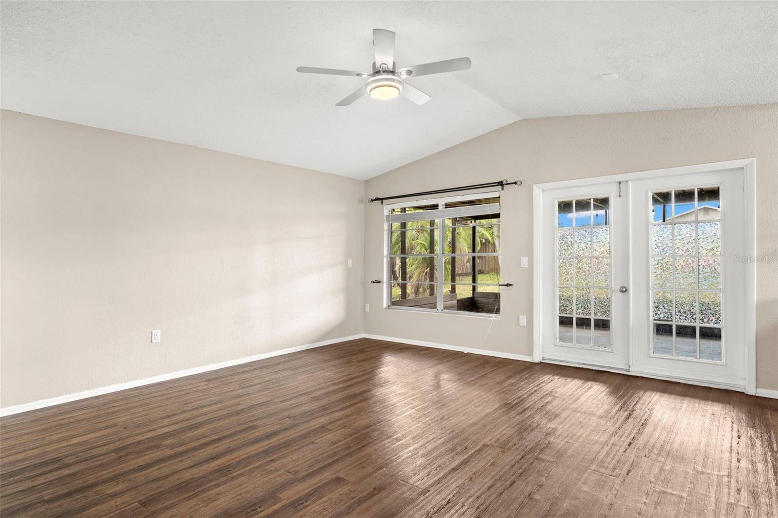 Brandon, FL 33510,1421 VINETREE DR