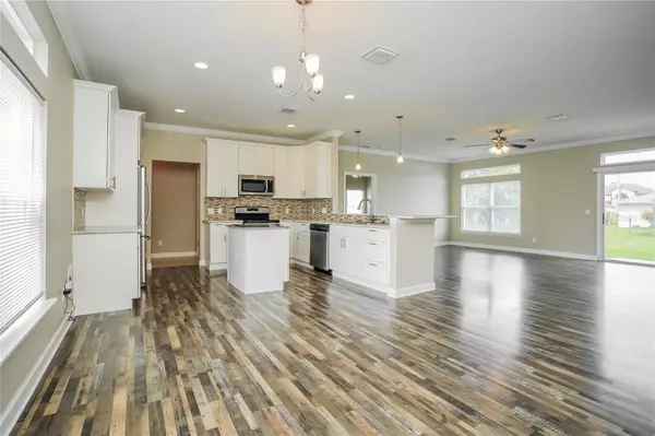Kissimmee, FL 34759,303 PUFFER CT
