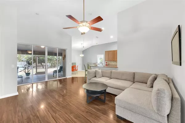 Riverview, FL 33579,10813 ROCKLEDGE VIEW DR.