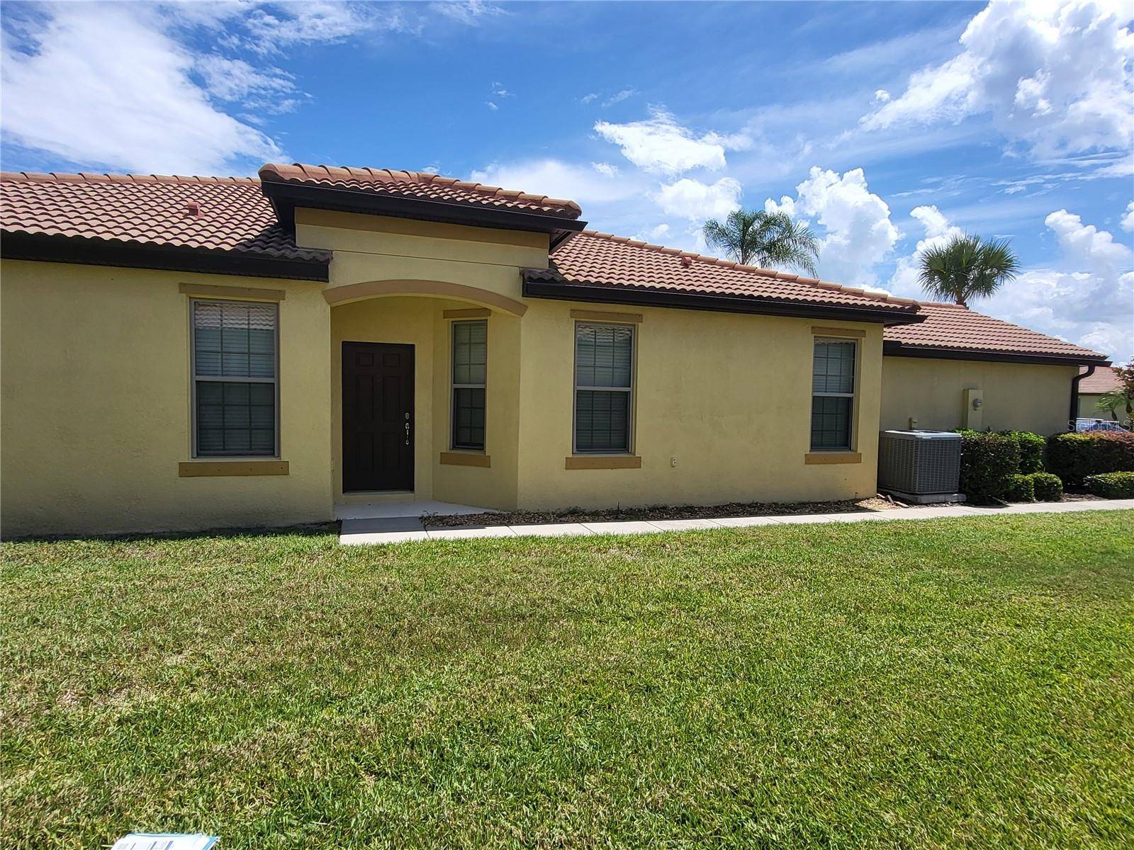 5473 SUNSET FALLS DR, Apollo Beach, FL 33572
