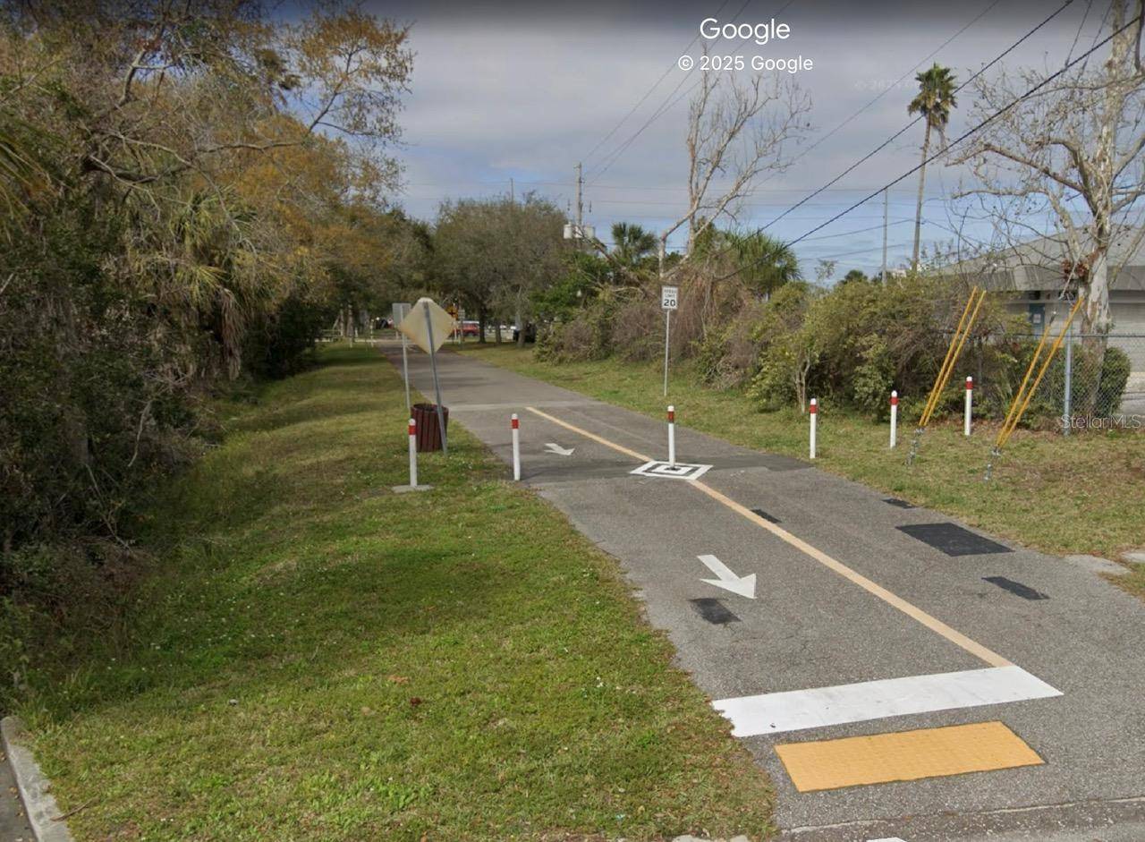 Clearwater, FL 33756,1211 HAMLET AVE #E