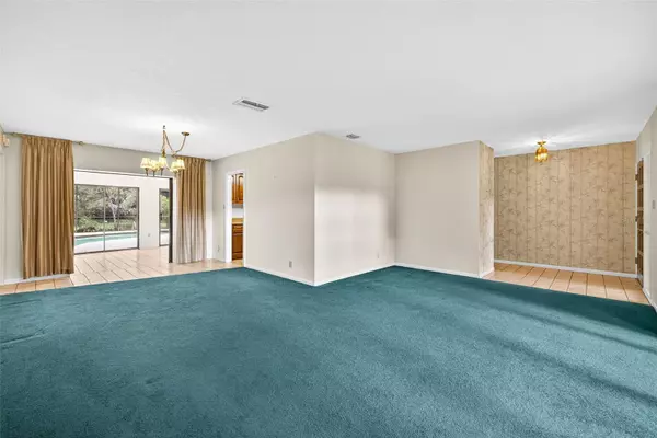 Temple Terrace, FL 33617,524 GARRARD DR