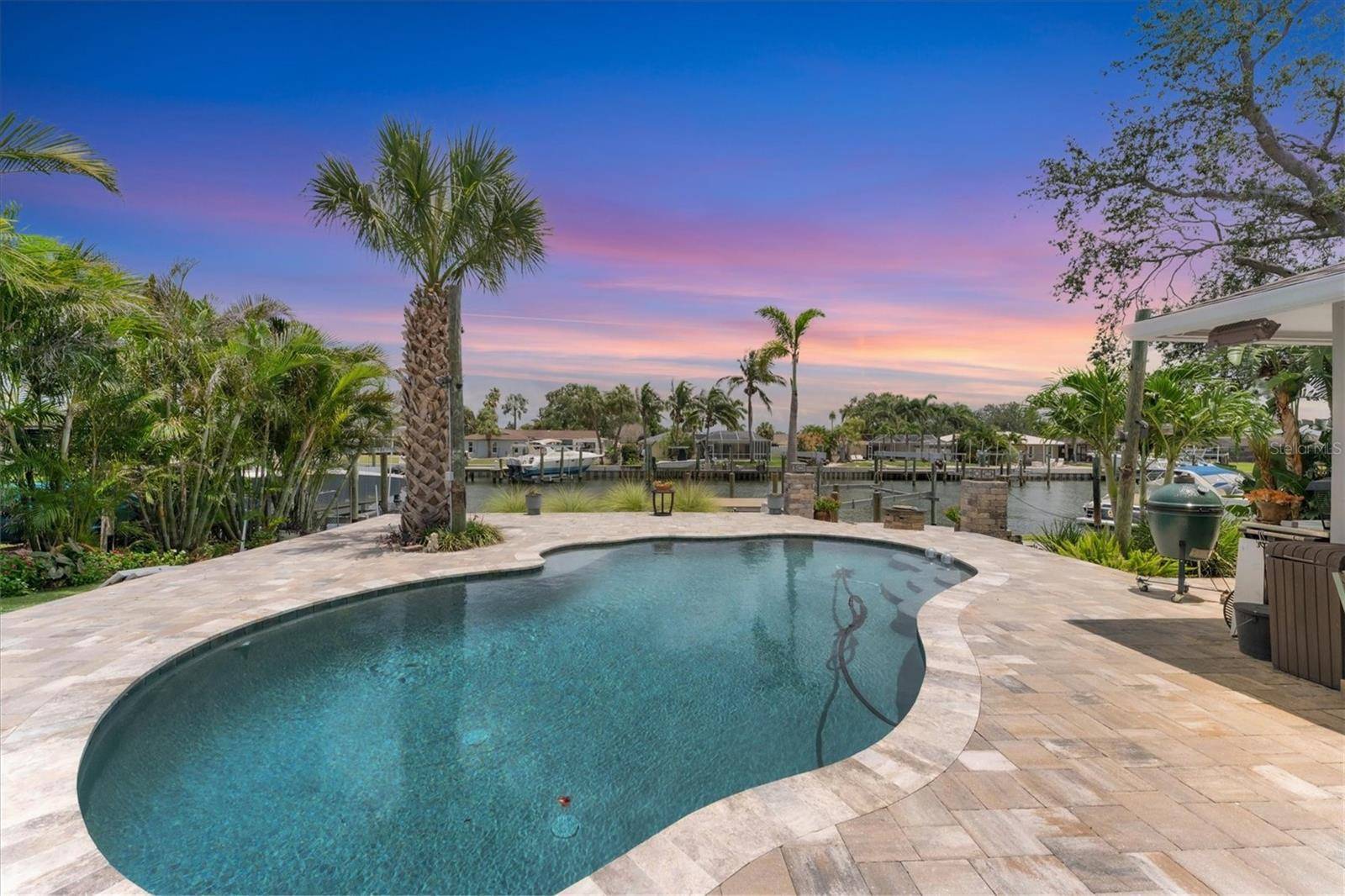 St Petersburg, FL 33711,4057 48TH AVE S