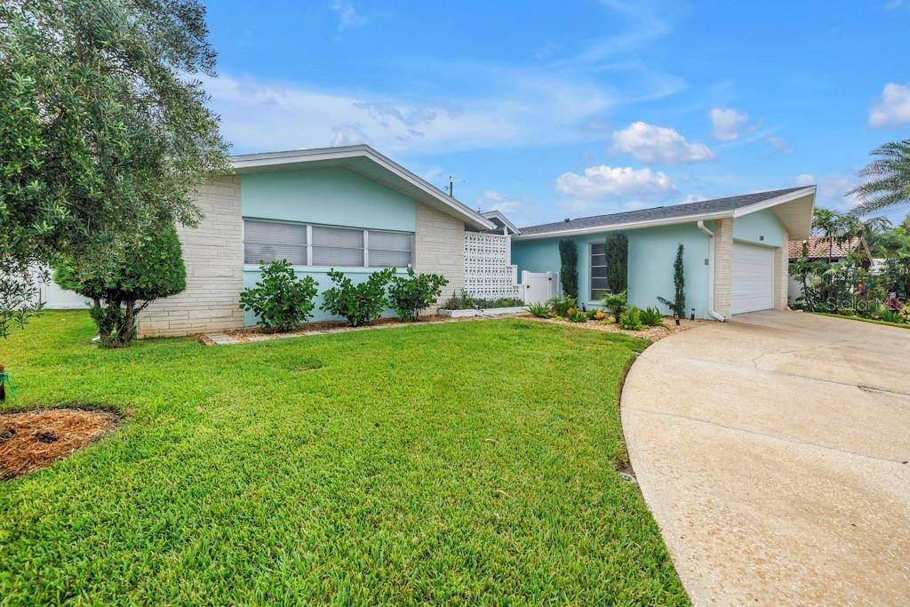 Largo, FL 33770,1389 HIGH BLUFF DR N