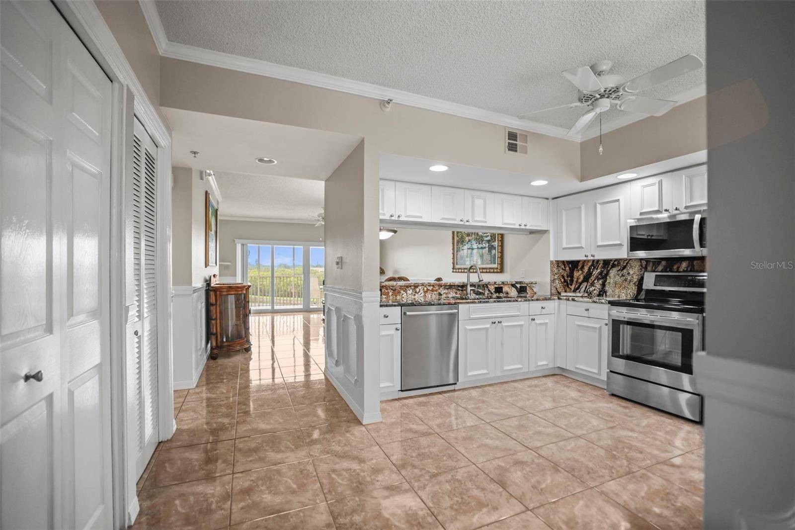 6450 SHORELINE DR DR #9202, St Petersburg, FL 33708