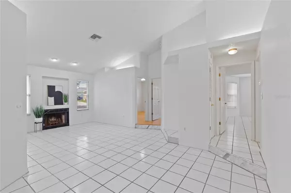 Holiday, FL 34690,5116 PLANTATION DR