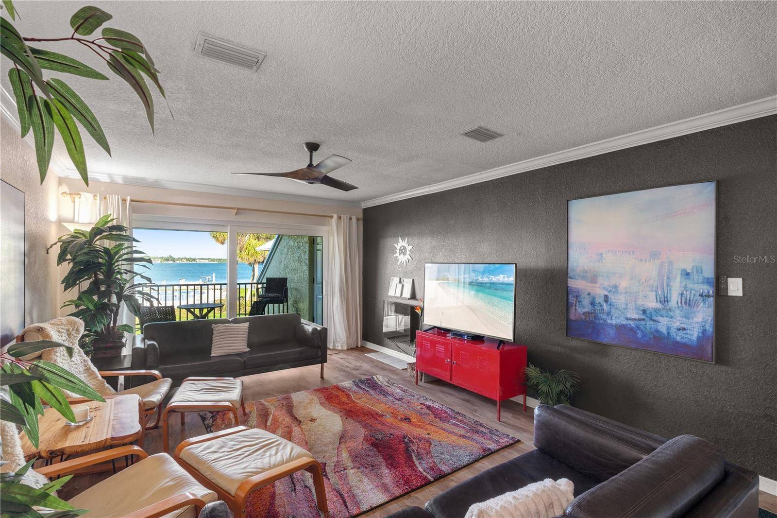 St Petersburg, FL 33711,7310 SUNSHINE SKYWAY LN S #213