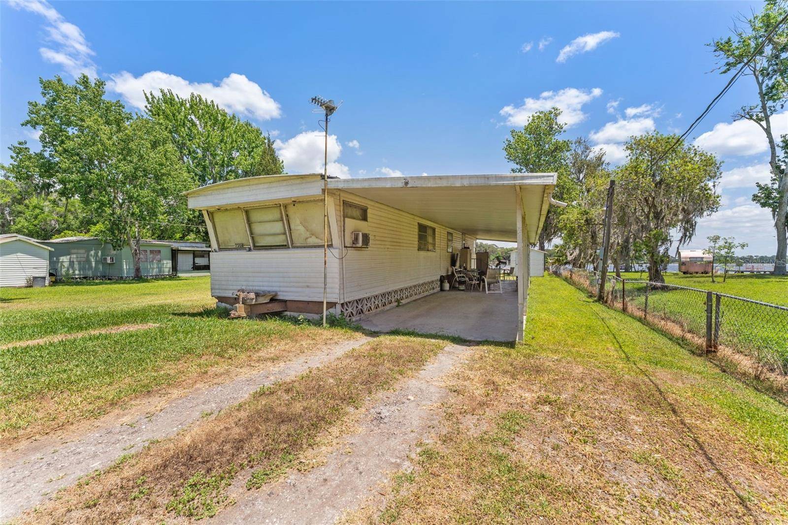 Polk City, FL 33868,7558 BERKLEY RD