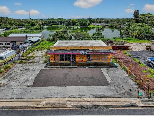 6115 SEMINOLE BLVD, Seminole, FL 33772