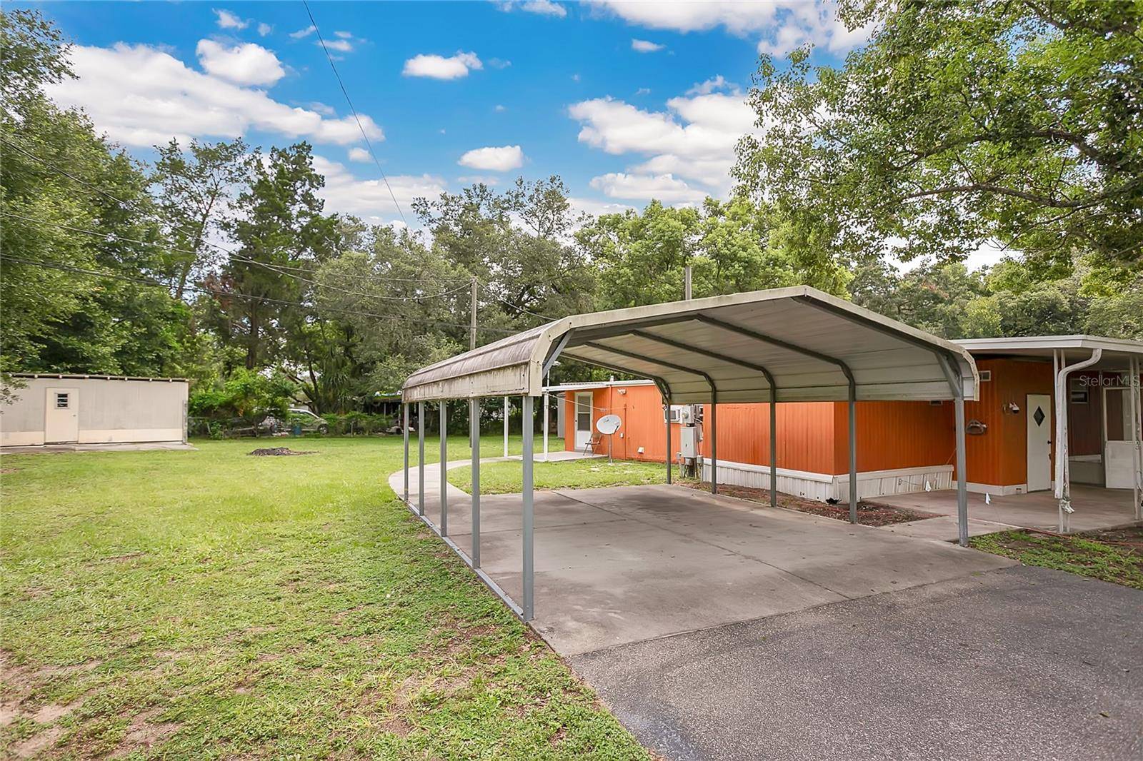 Zephyrhills, FL 33540,38551 DAUGHTERY RD