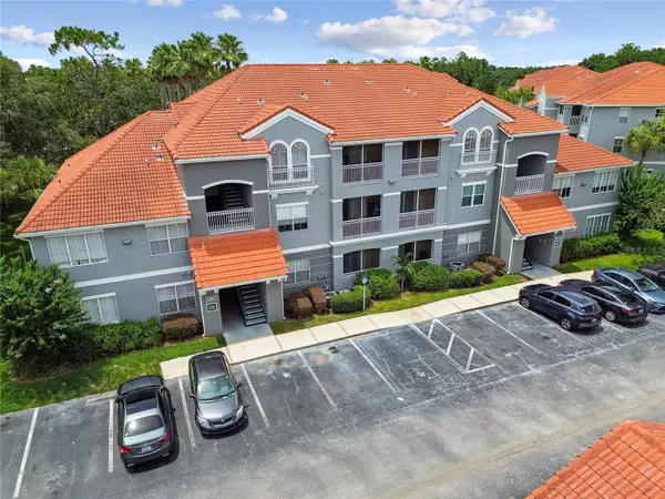 Tampa, FL 33647,18001 RICHMOND PLACE DR #613
