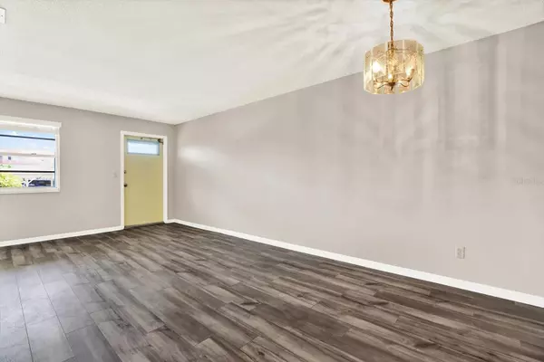 Gulfport, FL 33707,2960 59TH ST S #108