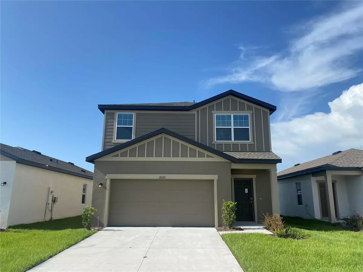 Zephyrhills, FL 33541,35233 WHITE WATER LILY WAY