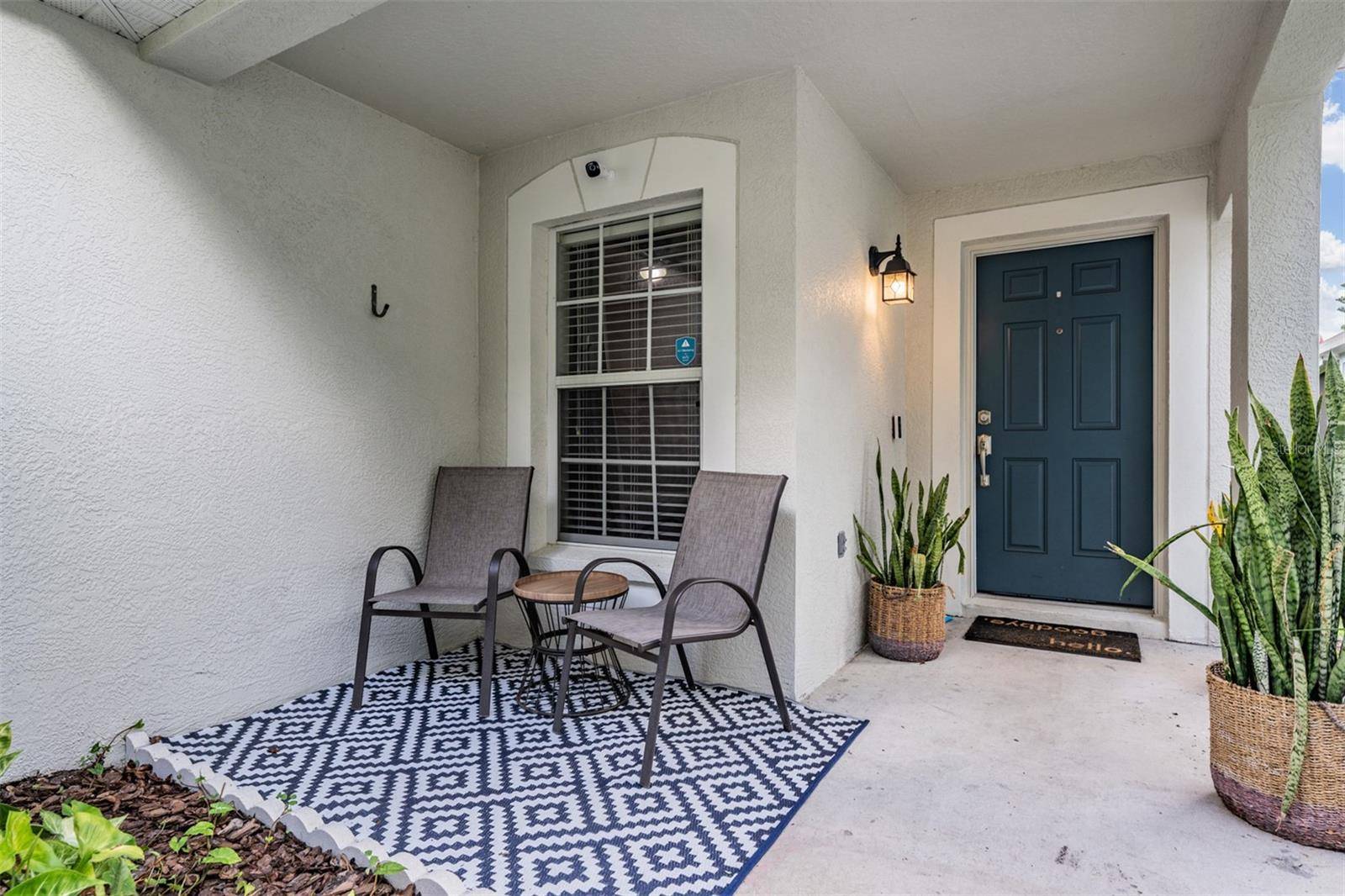 Lithia, FL 33547,6124 SKYLARKCREST DR