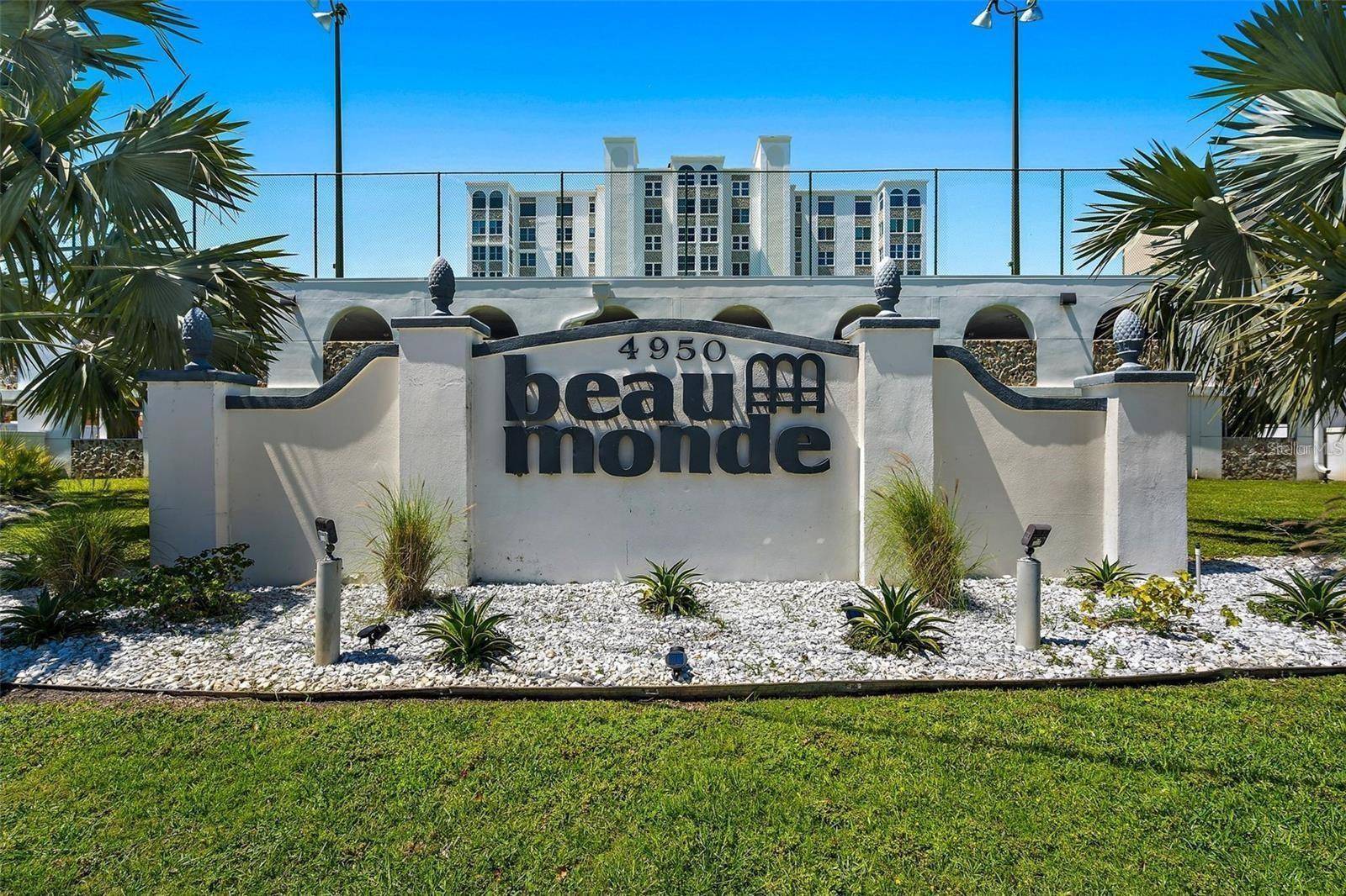 St Pete Beach, FL 33706,4950 GULF BLVD #1006