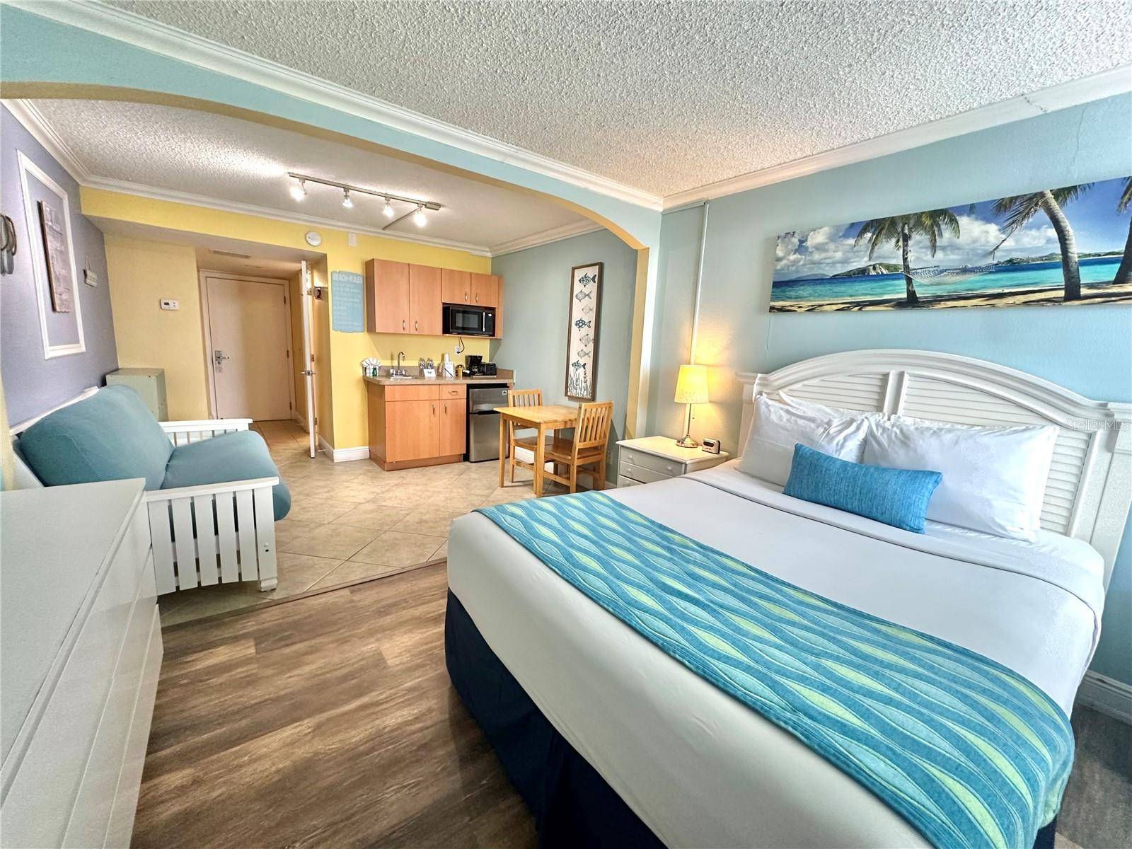 Clearwater Beach, FL 33767,445 S GULFVIEW BLVD #421