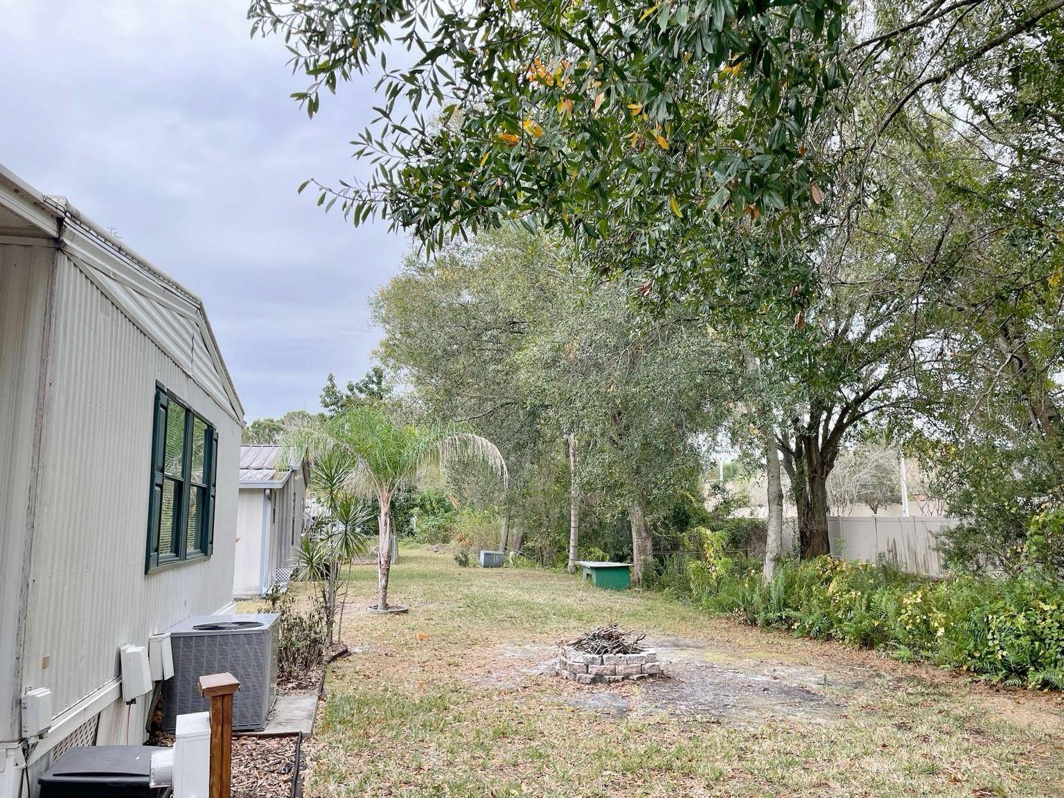 Tampa, FL 33626,8920 FOX TRL