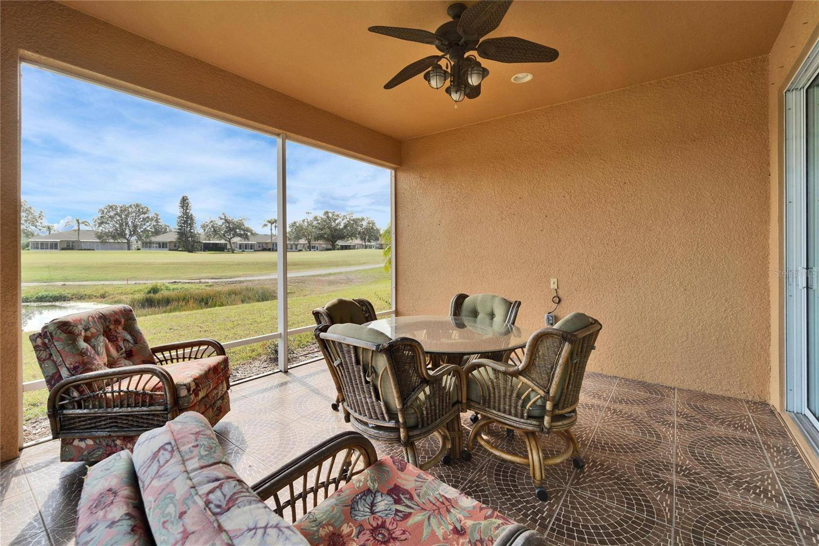 Sun City Center, FL 33573,970 PEMBROKE POINT WAY #970
