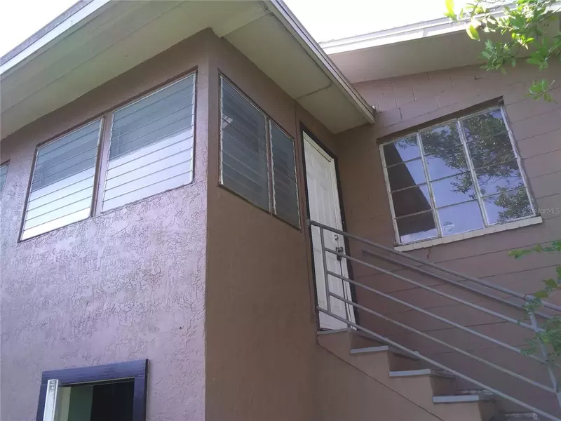 1650 28TH AVE N #3, St Petersburg, FL 33713