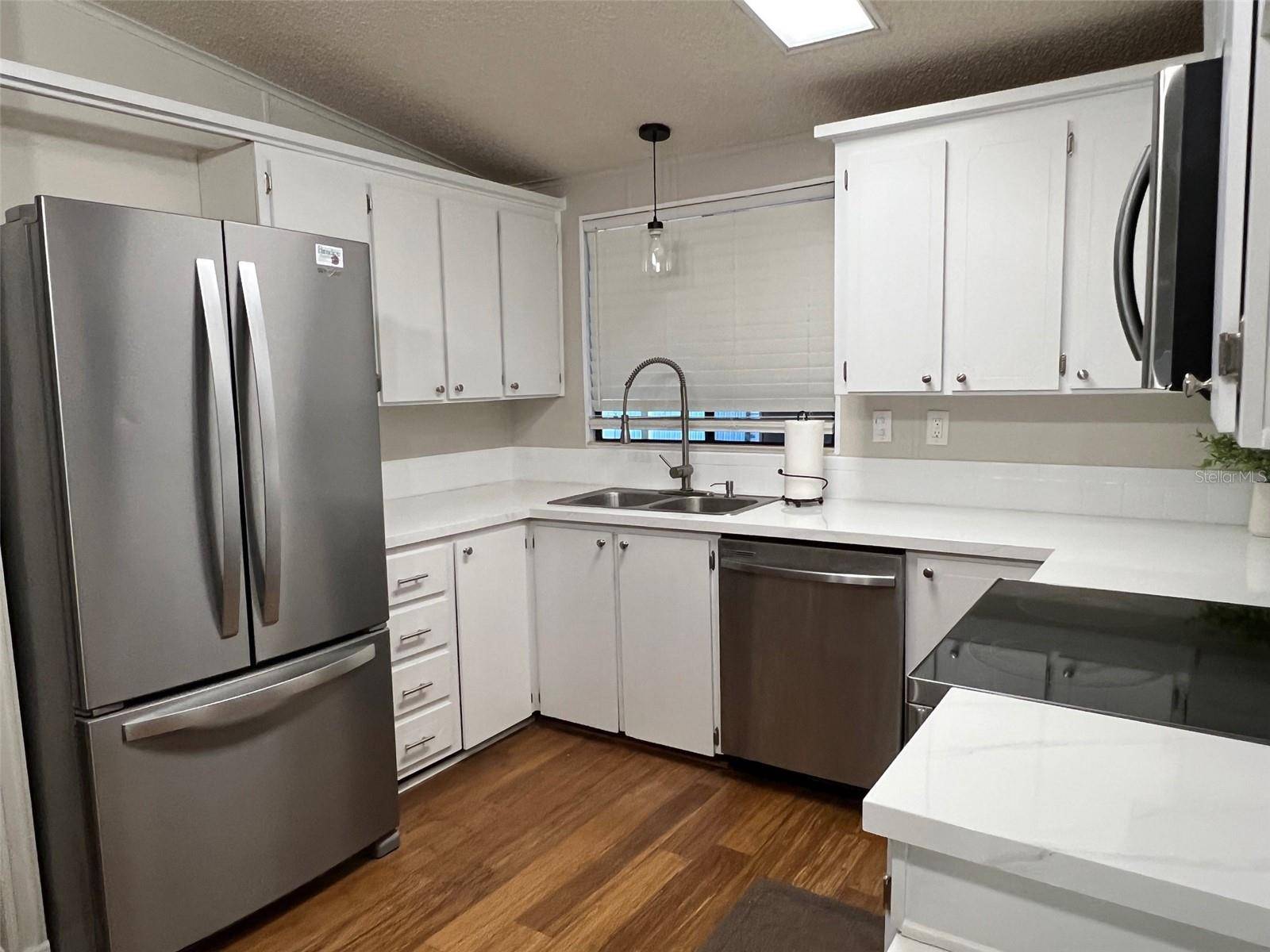 Largo, FL 33771,1001 STARKEY RD #177