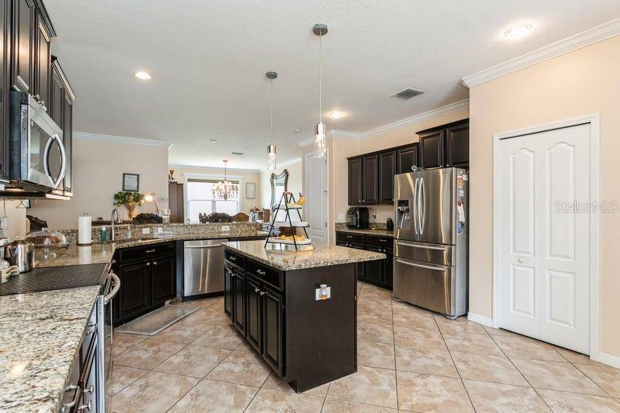 Ruskin, FL 33570,2639 YUKON CLIFF DR